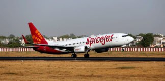 SpiceJet adds 100th aicraft to its fleet