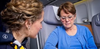 An ECG at an altitude of 10,000 meters: Lufthansa uses telemedicine on board its long-haul fleet
