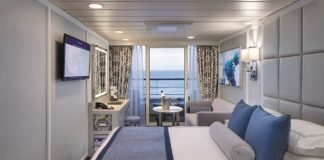 The newly refurbished Oceania Insignia sails to the shores of India