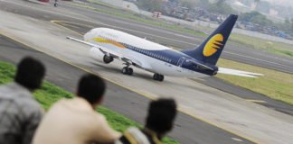 India’s Vistara, SpiceJet Said To Mull Bid For Jet Airways