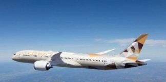 Etihad operates maiden commercial passenger flight from GCC nation to Israel
