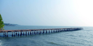 Encanting Kerala Thalassery Kadalpalam – Walk into the Sea