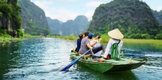 Vietnam eyes full reopening to international tourists from next month