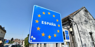 Spain eases COVID restrictions, allows Non-EU traveller with COVID negative test certificate