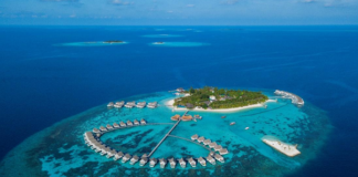 Centara invites travellers on a summertime family getaway or romantic couple’s escape to the Maldives