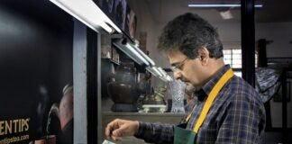 Tea Tourism : The hot new Engine of Growth for Darjeeling’s Economy