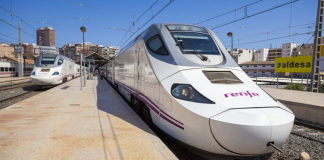Spain extends free rail scheme until end of 2023