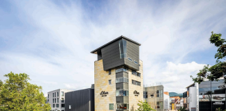 Experience Miami Beach’s atmosphere at Outletcity Metzingen