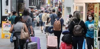 No. of foreign travellers to Korea up almost sevenfold on-year in April