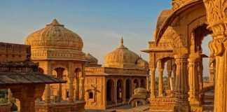 The Ministry of Tourism strives to position India as a preferred tourism destination