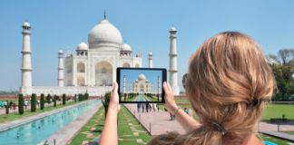 India’s Tourism Sector Contributes 5% to GDP in Fiscal Year 2022-23, Boosted by Post-Pandemic Recovery