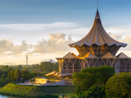 Sarawak welcomes 3.52 million visitors in nine months as five-million target comes into question Sarawak welcomes 3.52 million visitors in nine months as five-million target comes into question